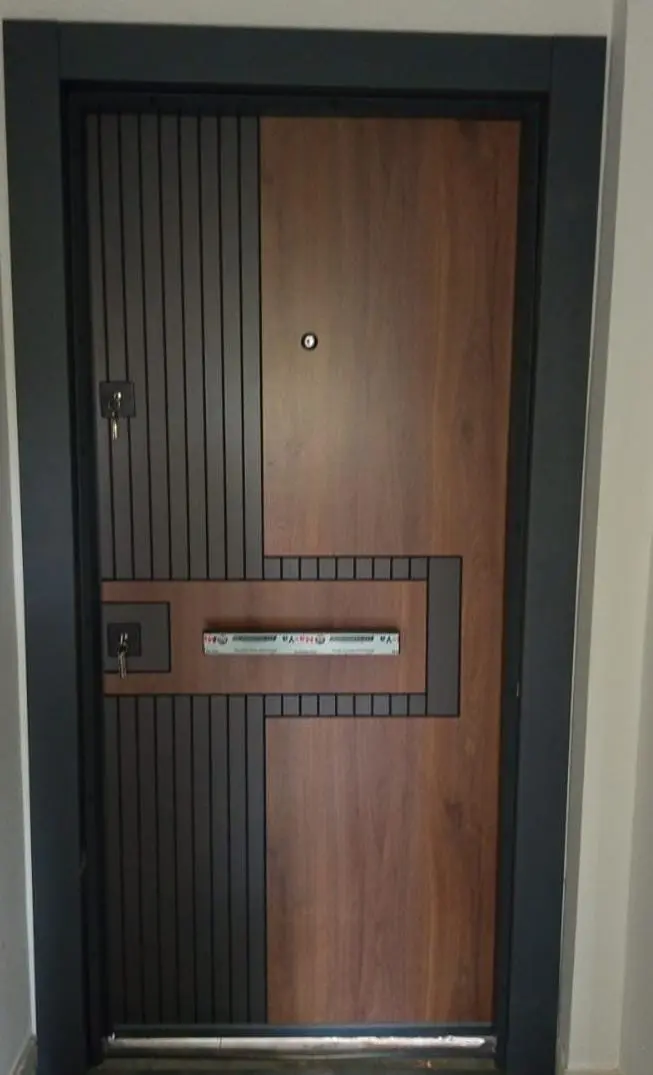 Silivri Eko Çelik Kapı 17